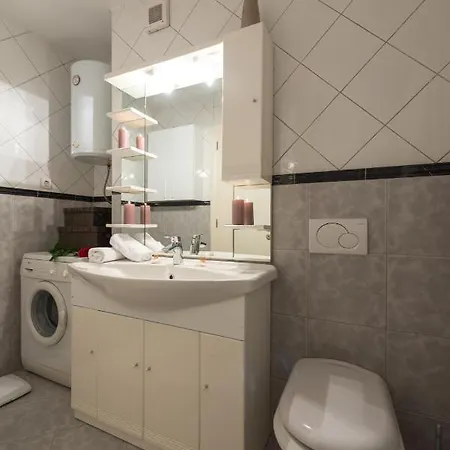 With Wifi - 18120 Apartment Split